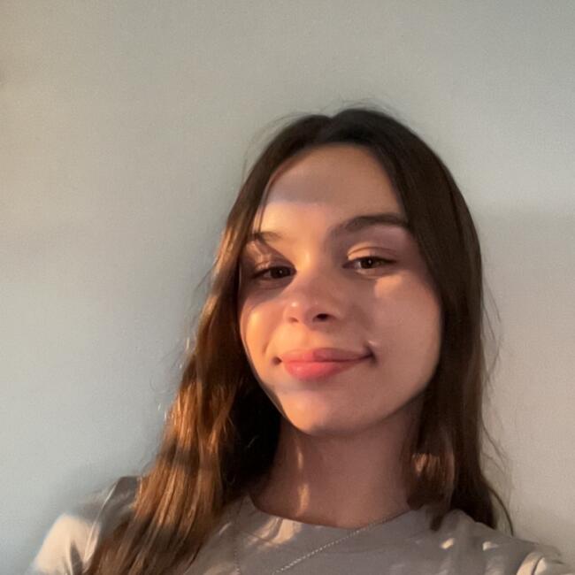 Babysitter in Malden: Beatriz