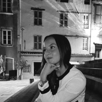 Babysitter in Replonges: Romane