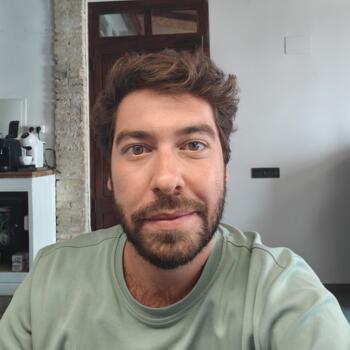 Familia Valencia: Victor