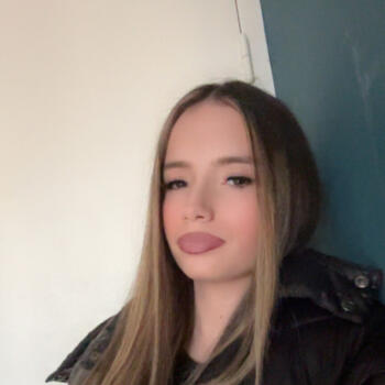 Babysitter in Grenoble: Keliah