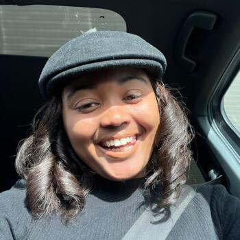 Babysitter in Cape Town: Kiana Khwezi