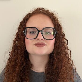 Babysitter Saint-Brevin-les-Pins: Evana