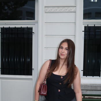 Babysitter Turnhout: Flore