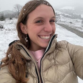 Babysitter Fornells de la Selva: Queralt