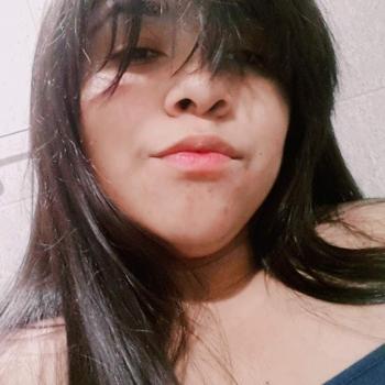 Babá em Colombo: Débora