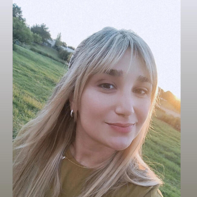 Babá em Florianópolis: María luz