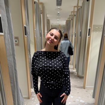 Babysitter in Asnières-sur-Seine: Manon