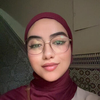 Babysitter in Marrakesh: Kaoutar
