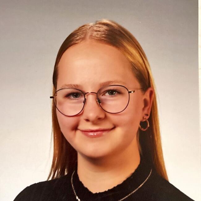 Babysitter in Graz: Jasmin