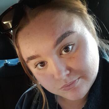 Babysitter Shepparton: Emily