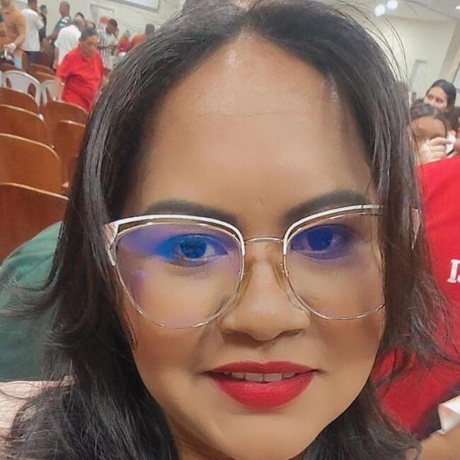 Babysitter in Belém: Eliane