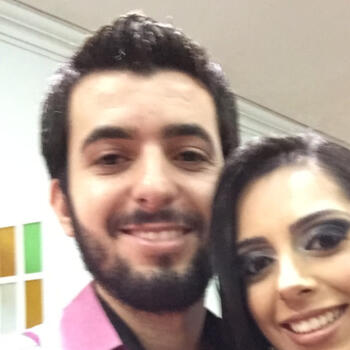 Emprego de babá em Caldas Novas: emprego de babá Leandro