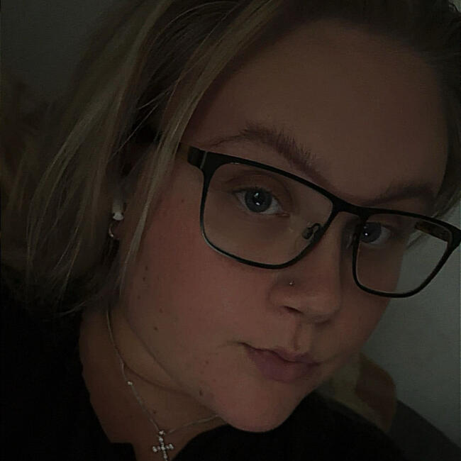 Barnvakt i Västerås: Lova