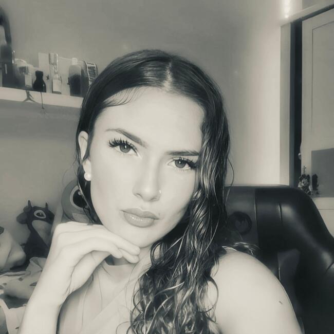 Nanny in Almensilla: Julia