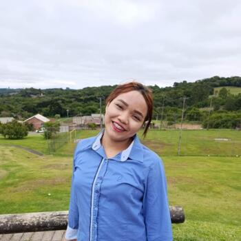 Babá em Curitiba: Raquel