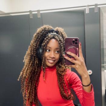 Niñera Madrid: Giselle