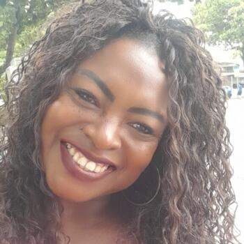 Babysitter Rio de Janeiro: Claudia Regina