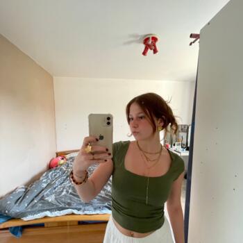 Babysitter in Herm: Alicia