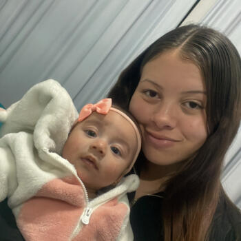 Trabajo para niñera en Poços de Caldas: trabajo para niñera Sabrina