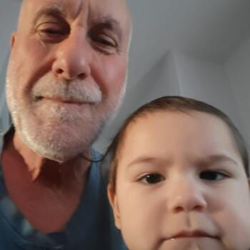 Babysitting job in Spruce Grove: babysitting job Frank