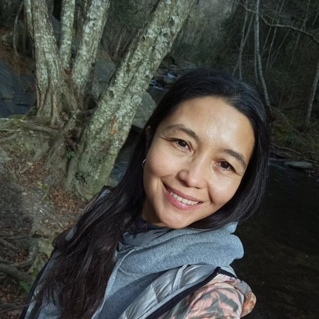 Babysitter in Basel: Carolina tapia