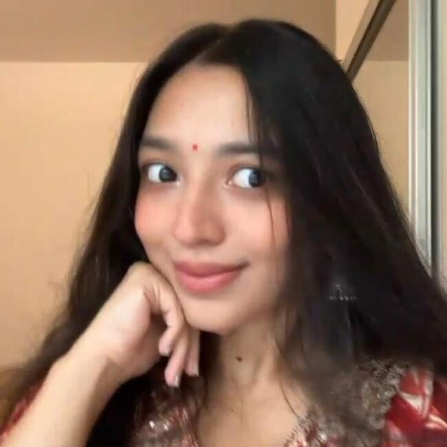 Babysitter in Vilnius: Urmila