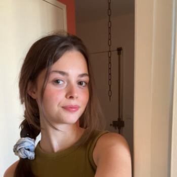 Babysitter in Montrouge: Sixtine