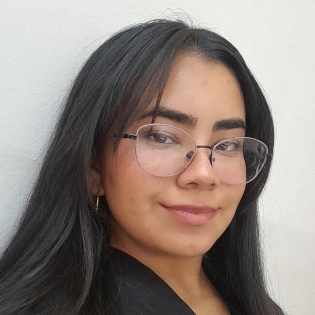 Babysitter in Luque: Fabiola