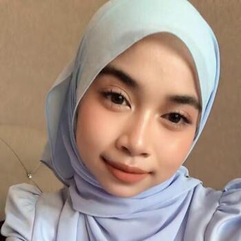 Babysitter in Kuching: Nurul