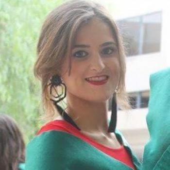 Niñera Elche: LAURA