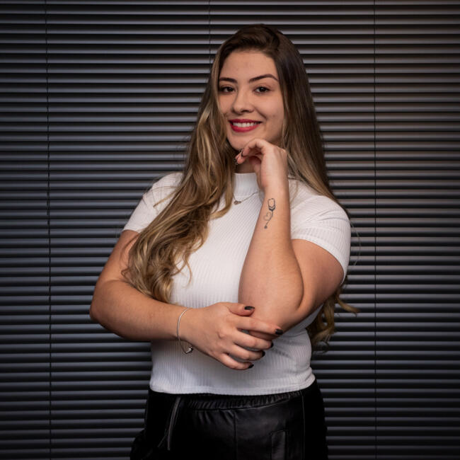 Babá em Brasília: Layane