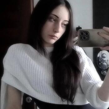 Babysitter Giaveno: Ilaria