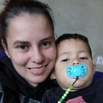 Babá em Navegantes: Luana