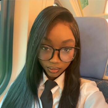 Baby-sitter in Hamilton: Reine