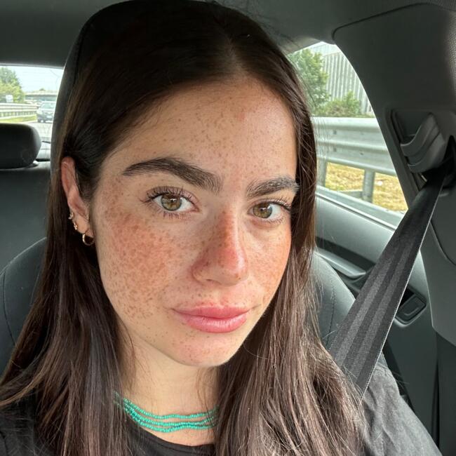 Babysitter a Briosco: Asja