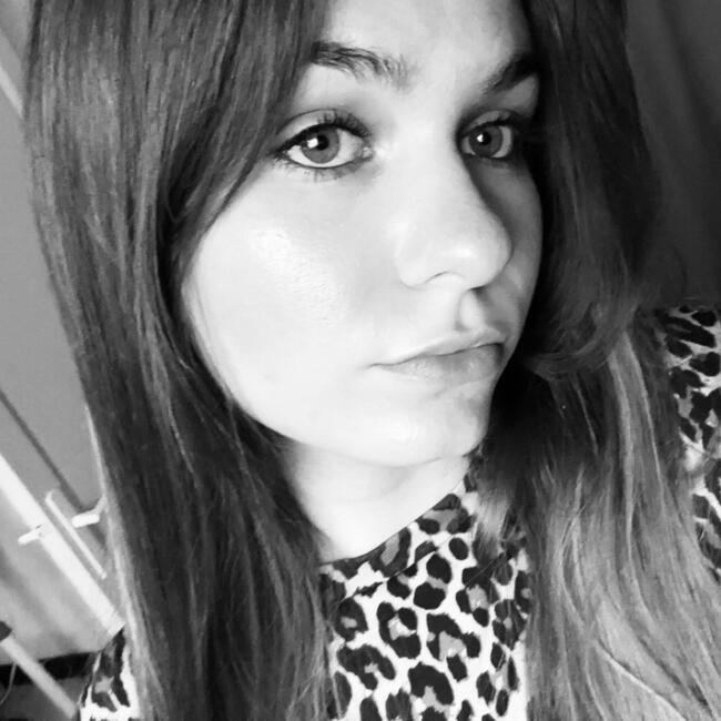 Babysitter in Angers: Angéline