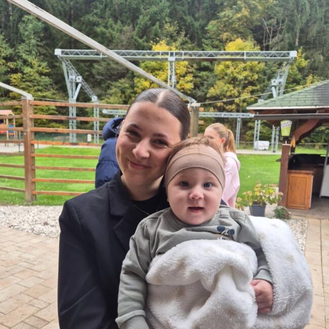 Babysitter in Koroška Bela: Julija