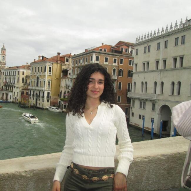 Babysitter in Turin: Irene