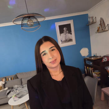 Babysitter in Décines-Charpieu: Margaux