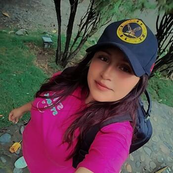 Babysitter in Ate: Elizabeth