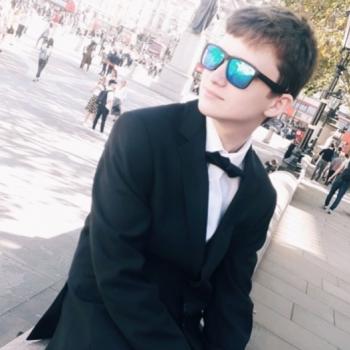 Babysitter in London: Sonny