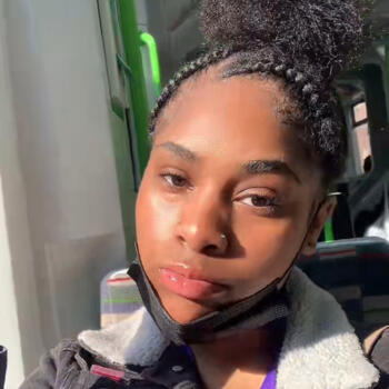 Babysitter in Croydon: Paula