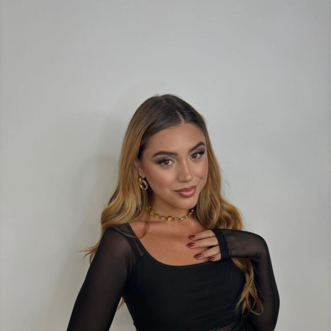 Babysitter in Rome: Giulia