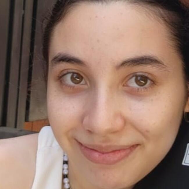 Babysitter in Los Cardales: Victoria