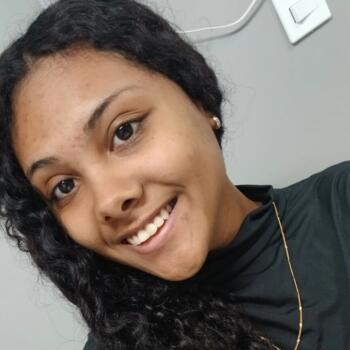 Babysitter in Viamão: Emylin