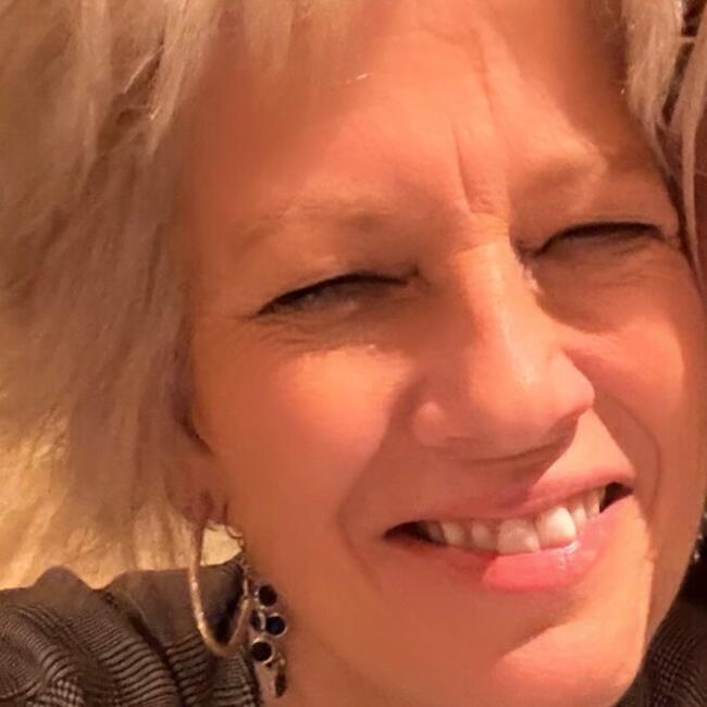 Nanny in Santa Clara: Mimi