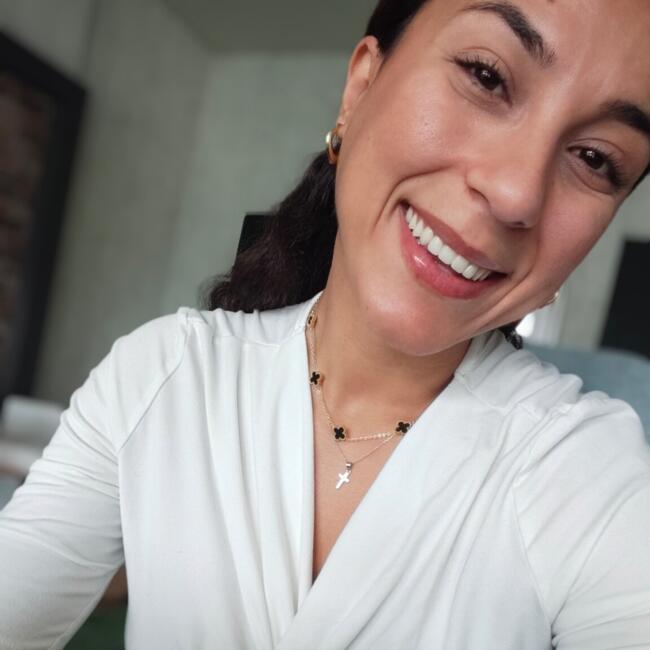 Babysitter in Dromolaxia–Meneou Municipality: Elena