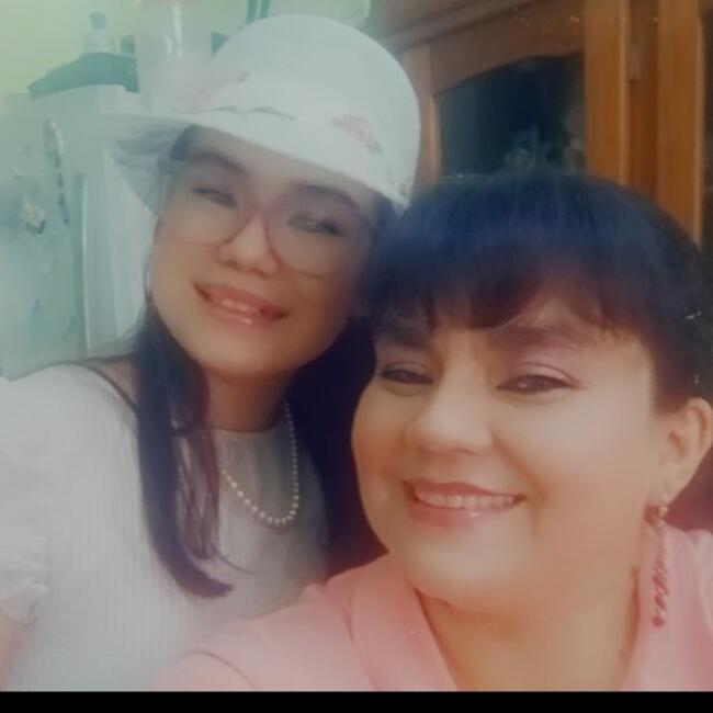 Babysitter in Escazú: Luxinia