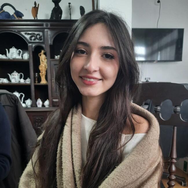Babysitter em Póvoa de Santo Adrião: Matilde