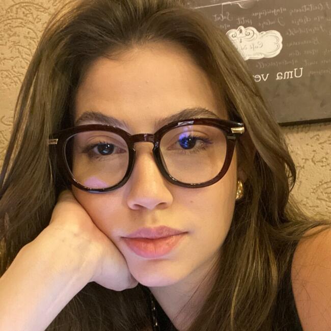 Babysitter in Cuiabá: Mariana